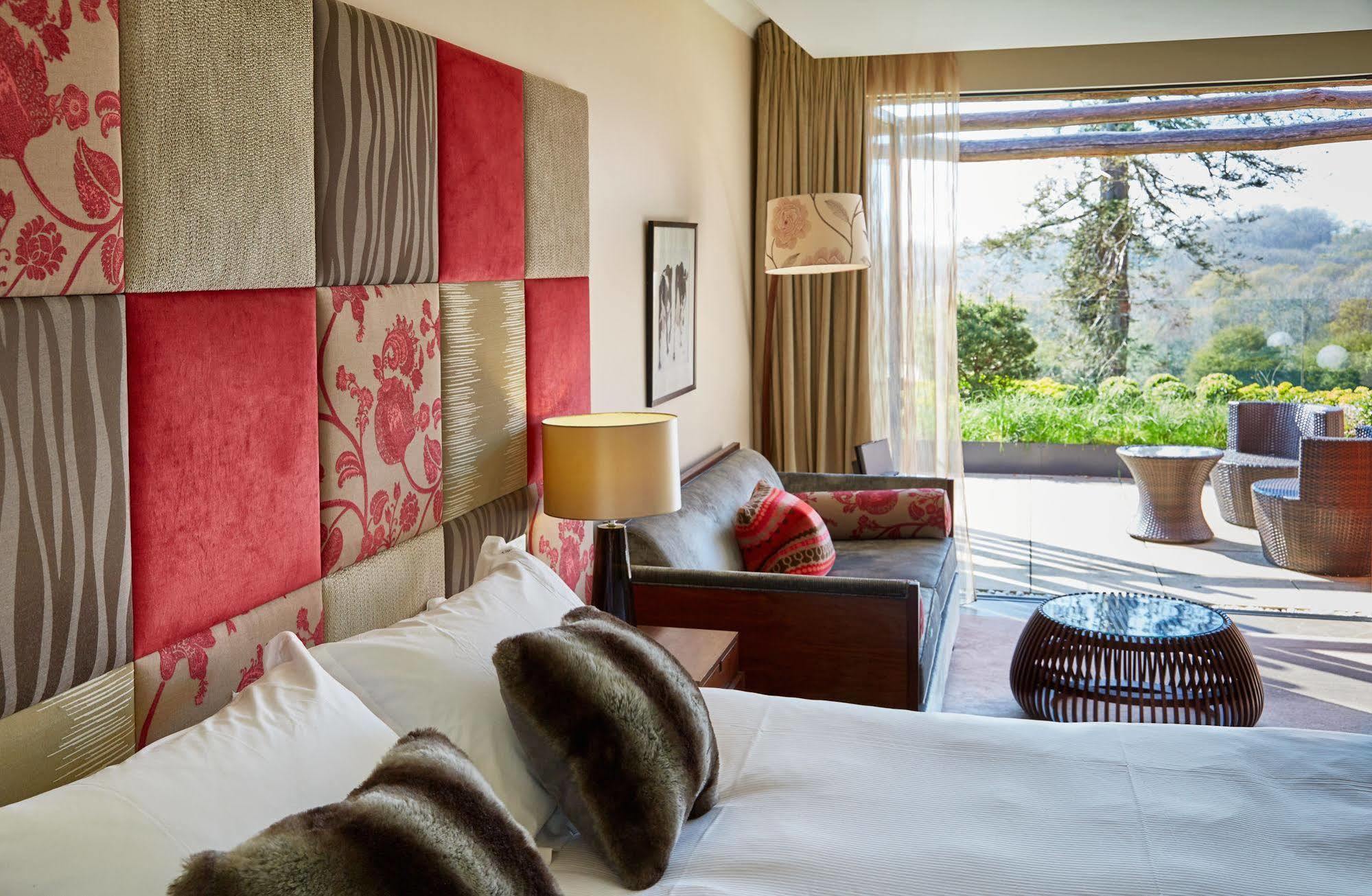 Ockenden Manor Hotel & Spa Cuckfield Exterior foto